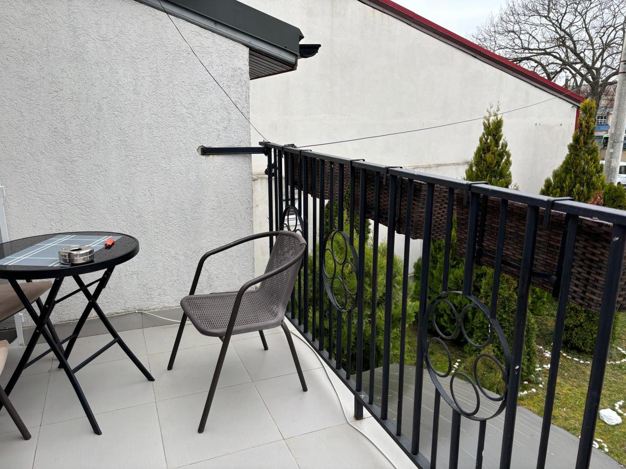 B&B Maria Bukarest Exteriör bild