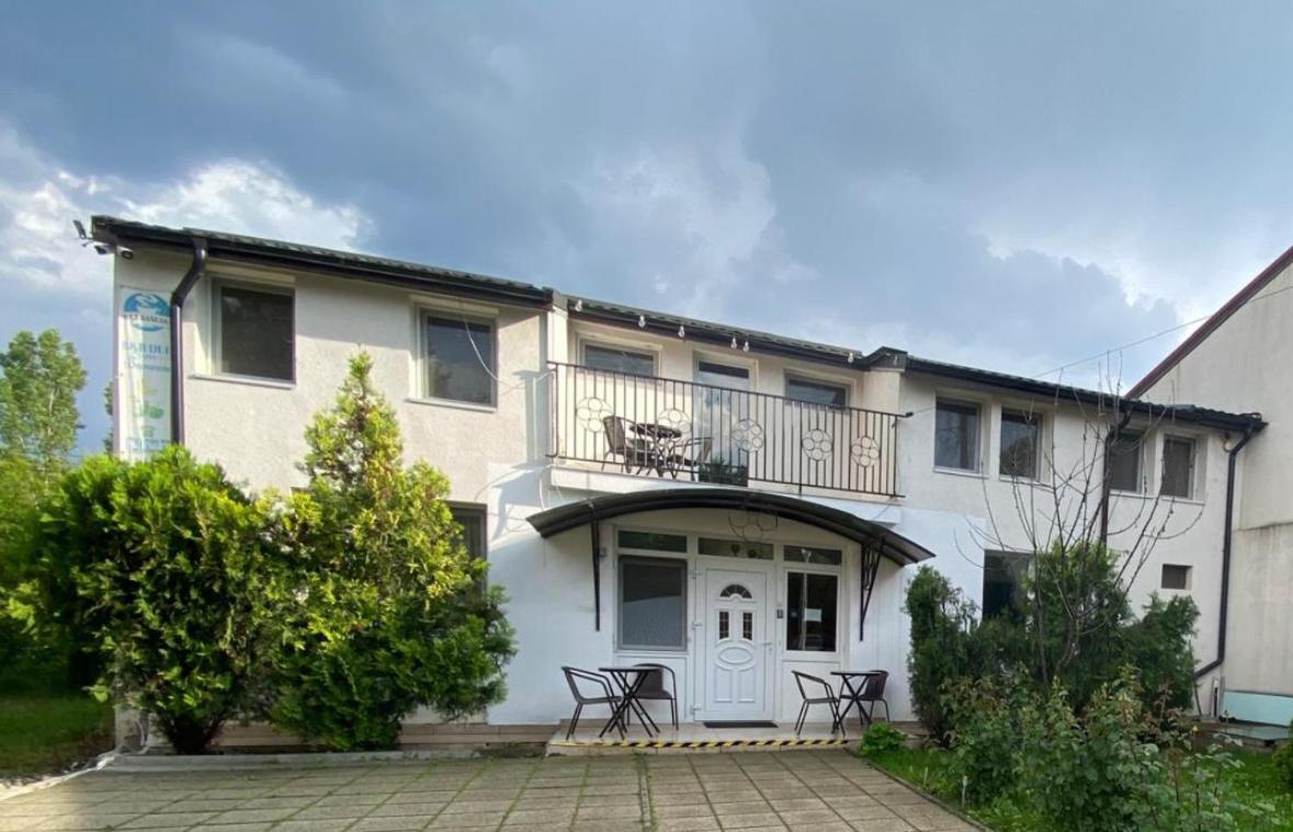 B&B Maria Bukarest Exteriör bild